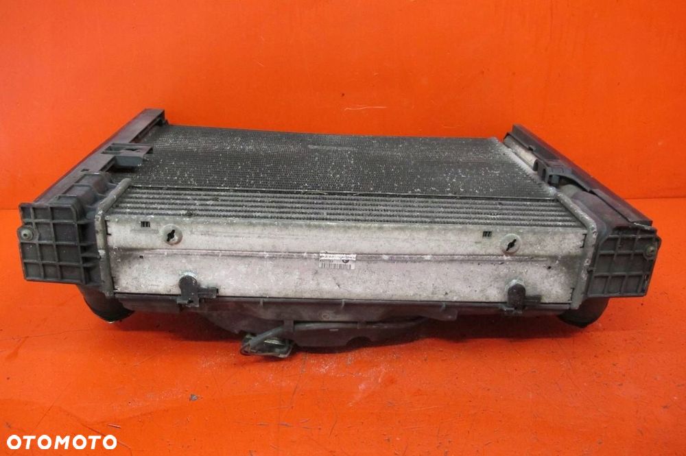 BMW 3 E90 E91 2.0 D N47D20C CHŁODNICE WENTYLATOR MANUAL KOMPLET 318d - 10