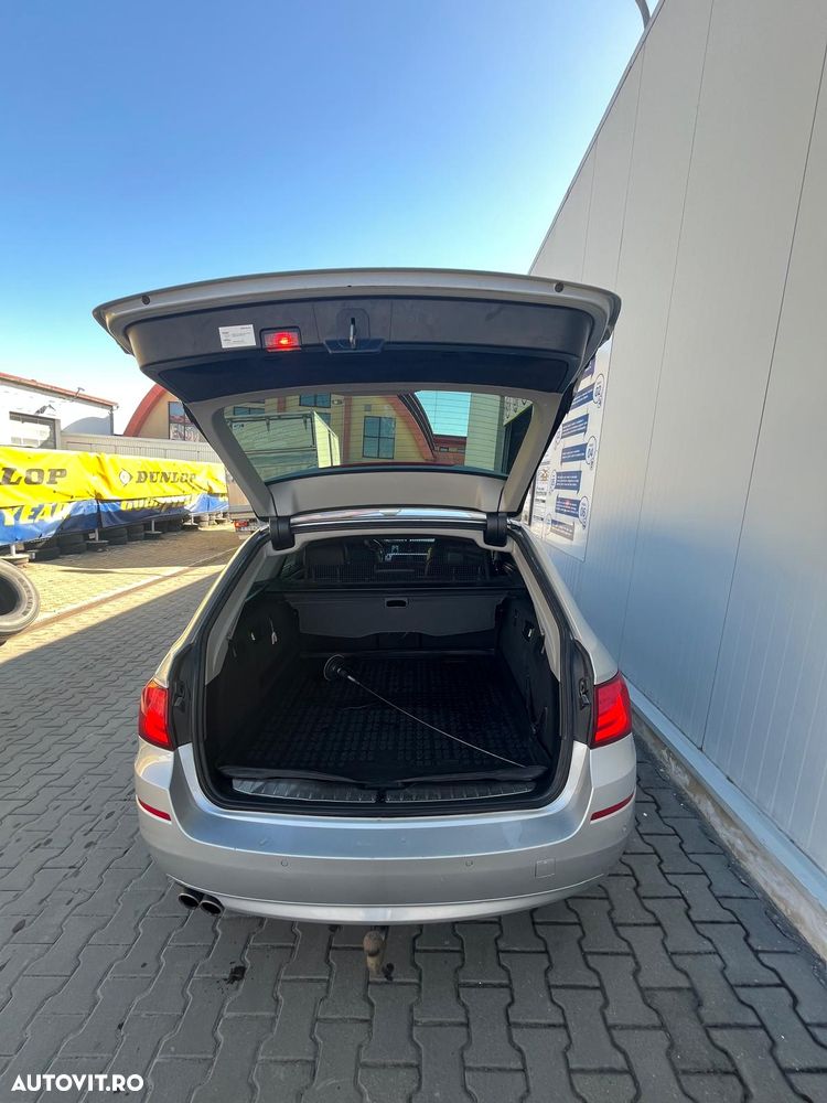 BMW Seria 5 520d - 13