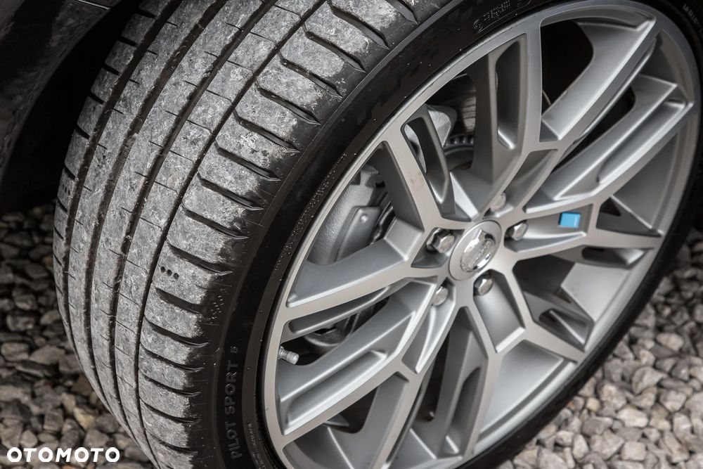 Volvo V60 T6 AWD Geartronic RDesign - 38