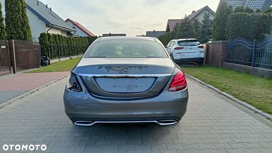 Mercedes-Benz Klasa C 220 (BlueTEC) d 7G-TRONIC Avantgarde - 4