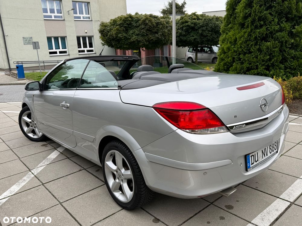 Opel Astra 1.6 Endless Summer - 16