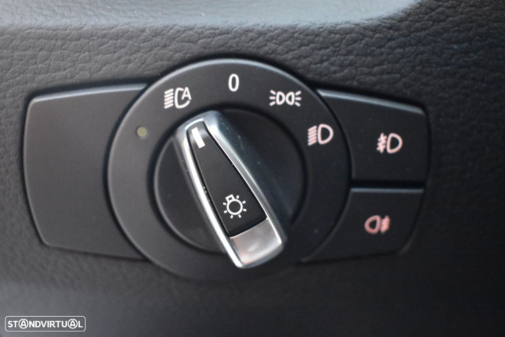BMW X1 16 d sDrive Auto Pack M - 47