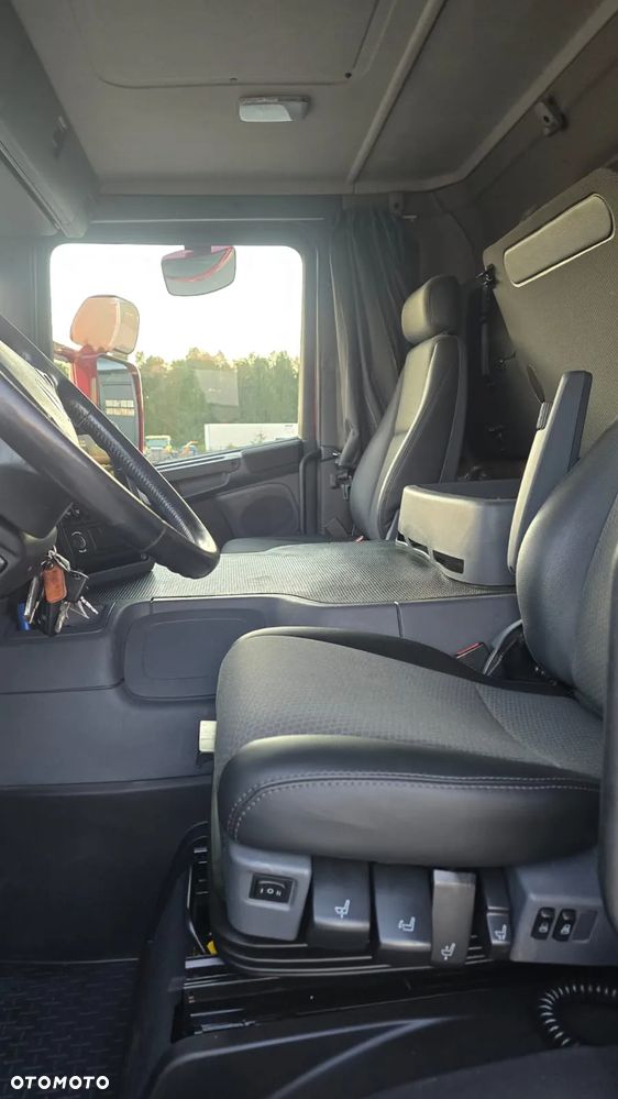 Scania P280 Euro 6 4x2 kurierka regulowany kontener 18 palet super stan niski przebieg! godna uwagi! - 17