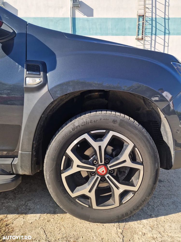 Dacia Duster 1.6 SCe Prestige jante 17" - 24