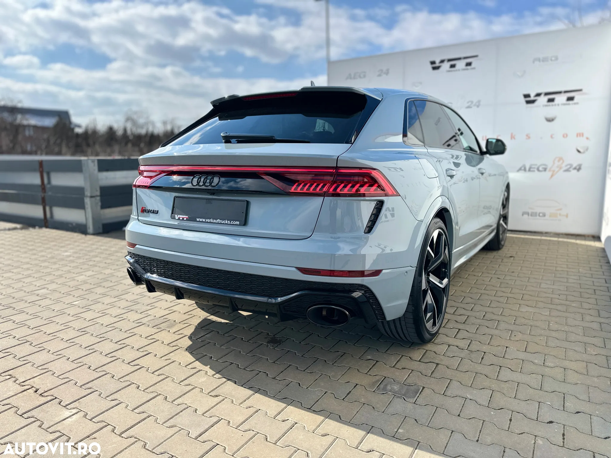 Audi RS Q8 RSQ8 4.0 TFSI quattro MHEV Tiptronic - 4