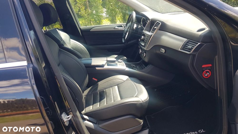 Mercedes-Benz ML 350 BlueTEC 4MATIC 7G-TRONIC - 21