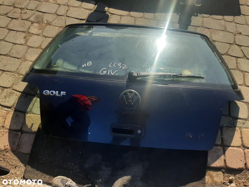 klapa VW Golf IV LC9Z - 1