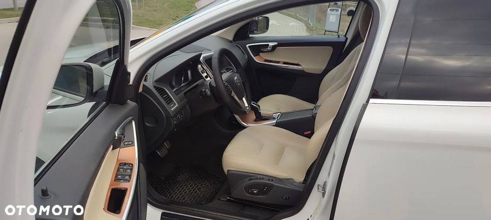 Volvo XC 60 T5 Geartronic Linje Inscription - 11