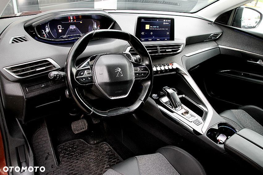 Peugeot 3008 1.2 PureTech Allure S&S EAT8 - 4