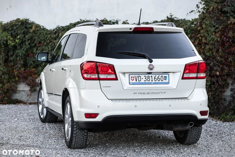 Fiat Freemont 2.0 Multijet Lounge AWD - 11