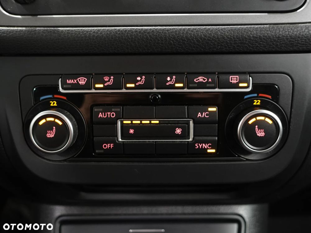 Volkswagen Golf Plus 1.6 TDI DPF MATCH - 35