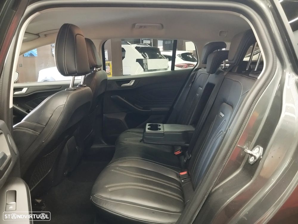 Ford Focus SW 1.0 EcoBoost Vignale - 15