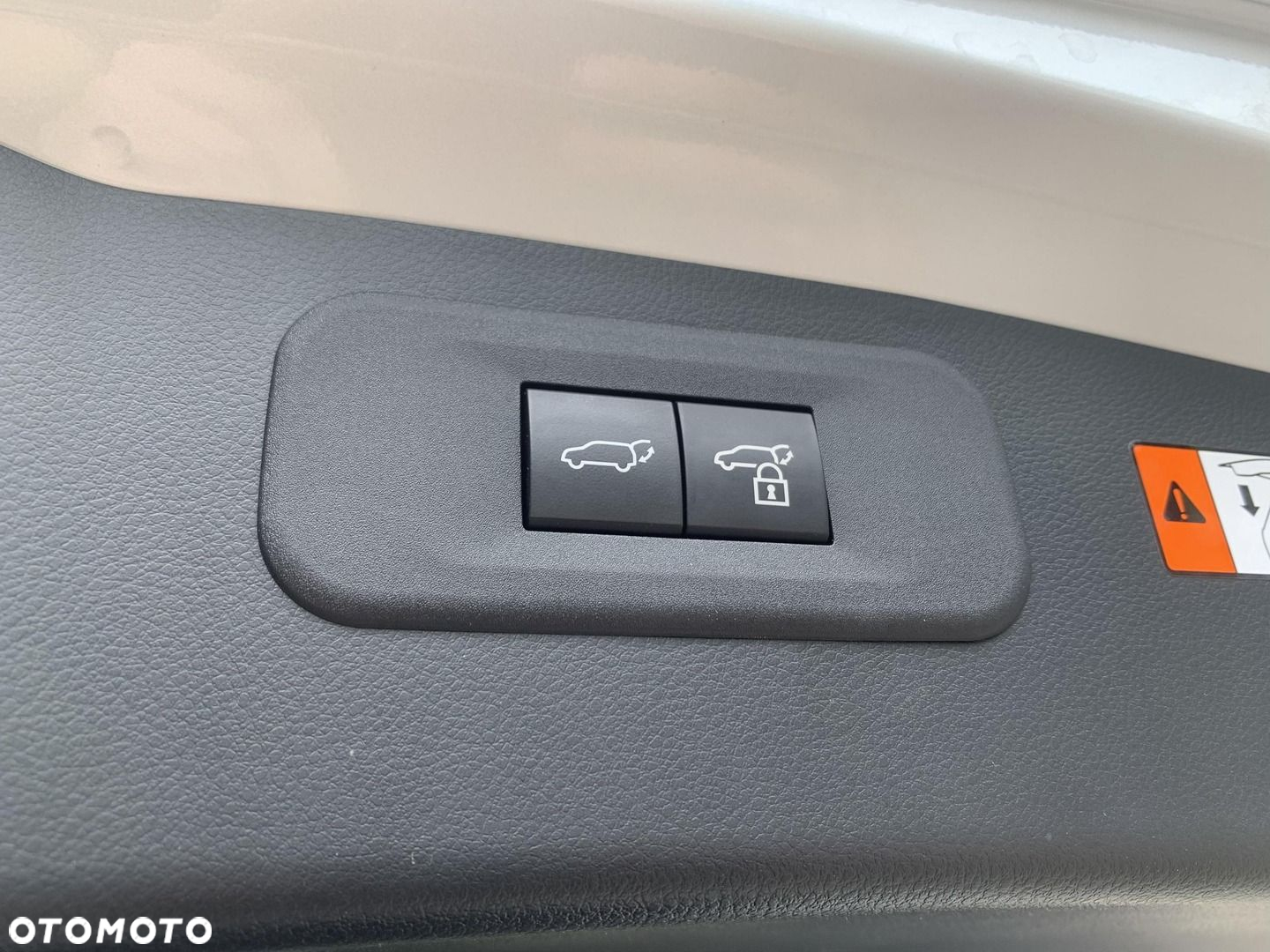 Lexus NX - 25