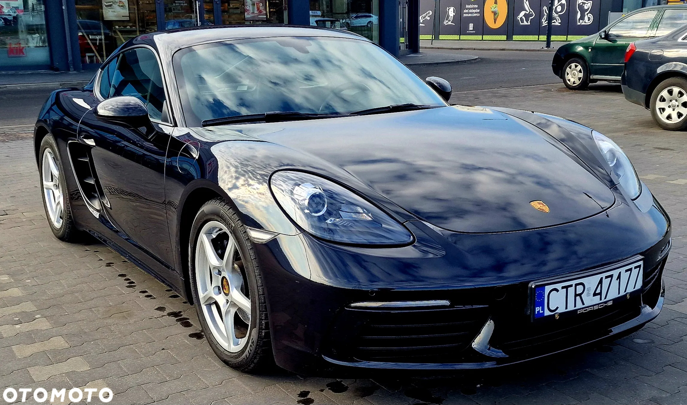Porsche 718 Cayman Standard - 2