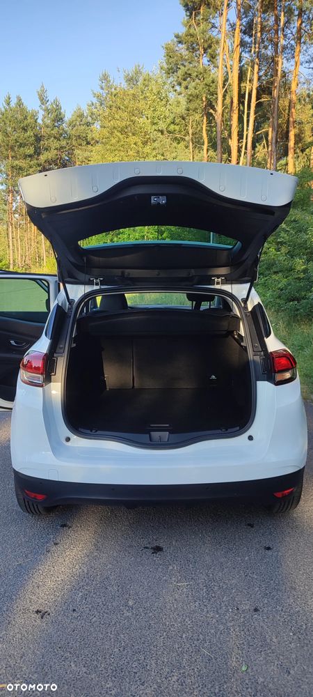 Renault Scenic 1.7 Blue dCi Zen - 11