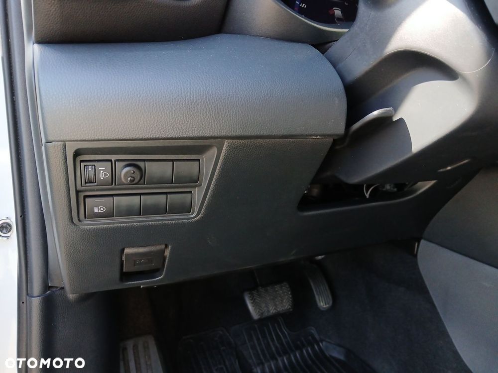 Toyota Yaris Cross Hybrid 1.5 Comfort 4x4 - 22