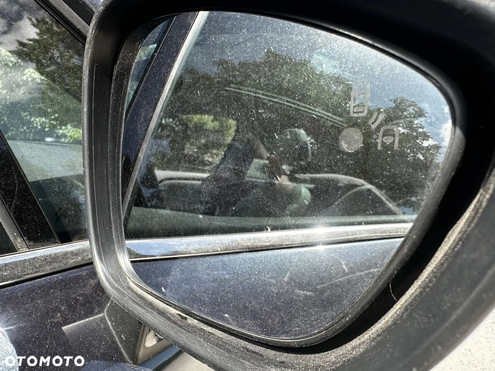Citroën C4 1.2 e-THP Exclusive - 11