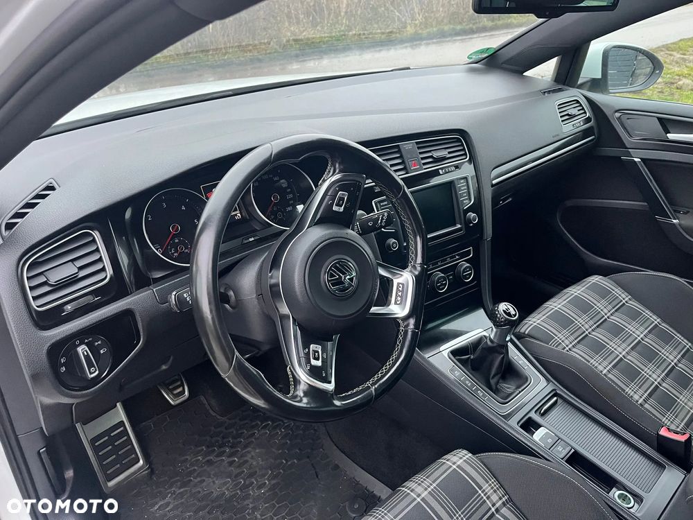 Volkswagen Golf Variant GTD BlueMotion Technology - 15