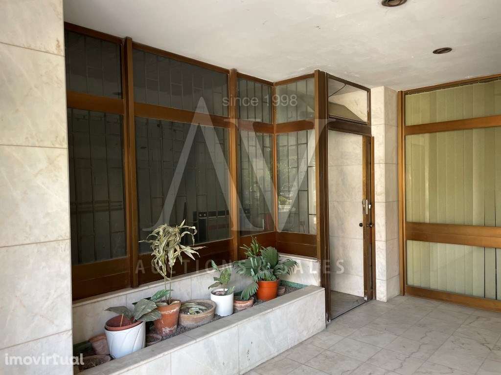 Armazém destinado a serviços - LISBOA | LEILÃO ELECTRÓNICO | FIM 14... - Grande imagem: 3/47