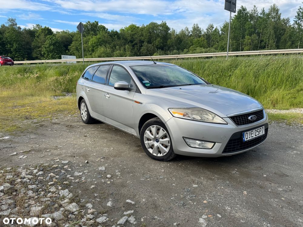Ford Mondeo 2.0 TDCi Ambiente - 13