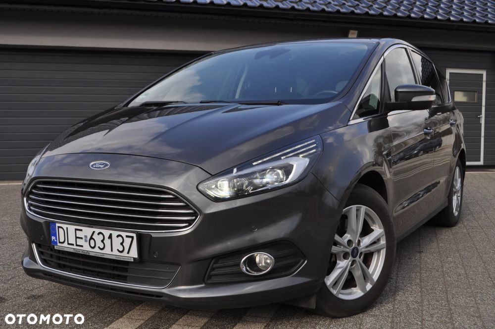 Ford S-Max 2.0 TDCi Titanium - 37