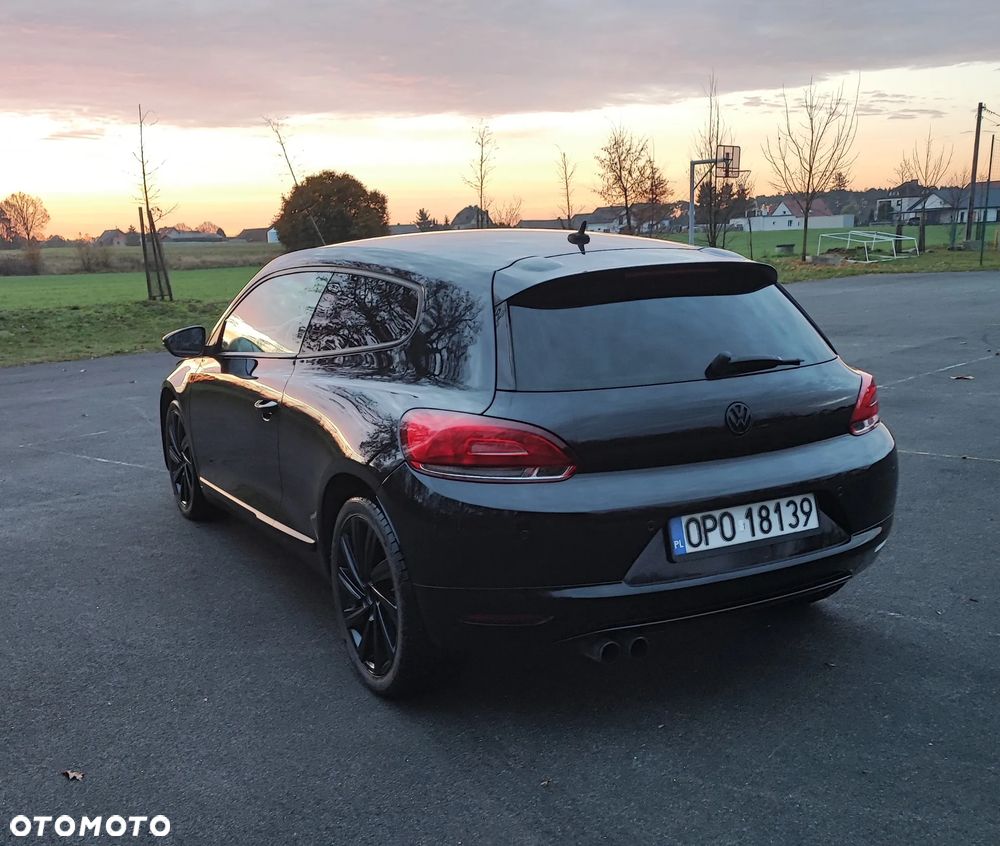 Volkswagen Scirocco 2.0 TSI - 13