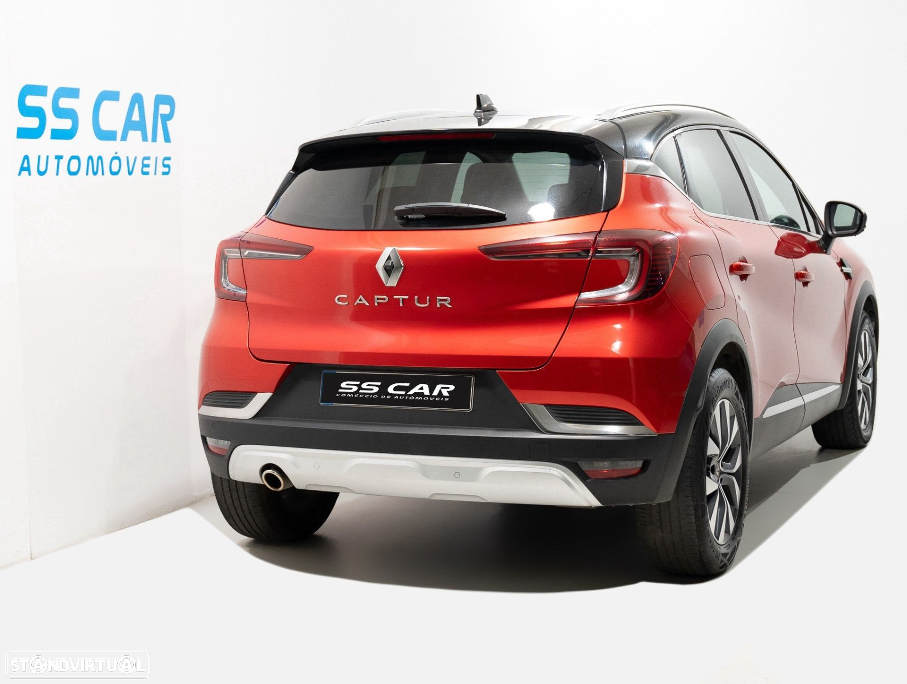 Renault Captur 1.0 TCe Exclusive - 3
