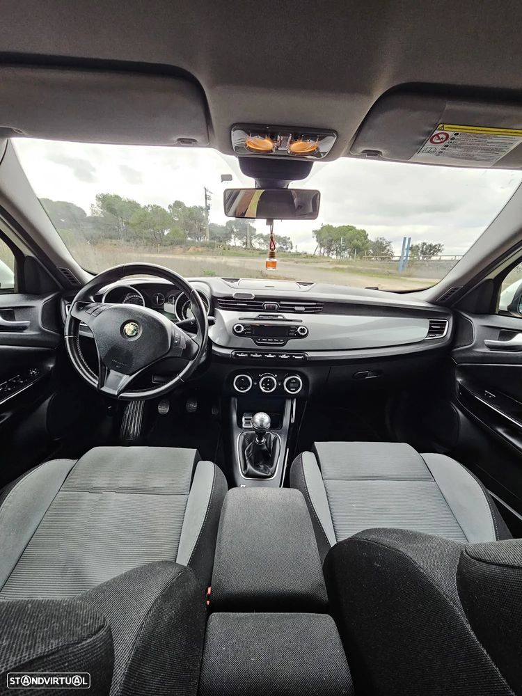 Alfa Romeo Giulietta 1.6 JTDm Progression - 17