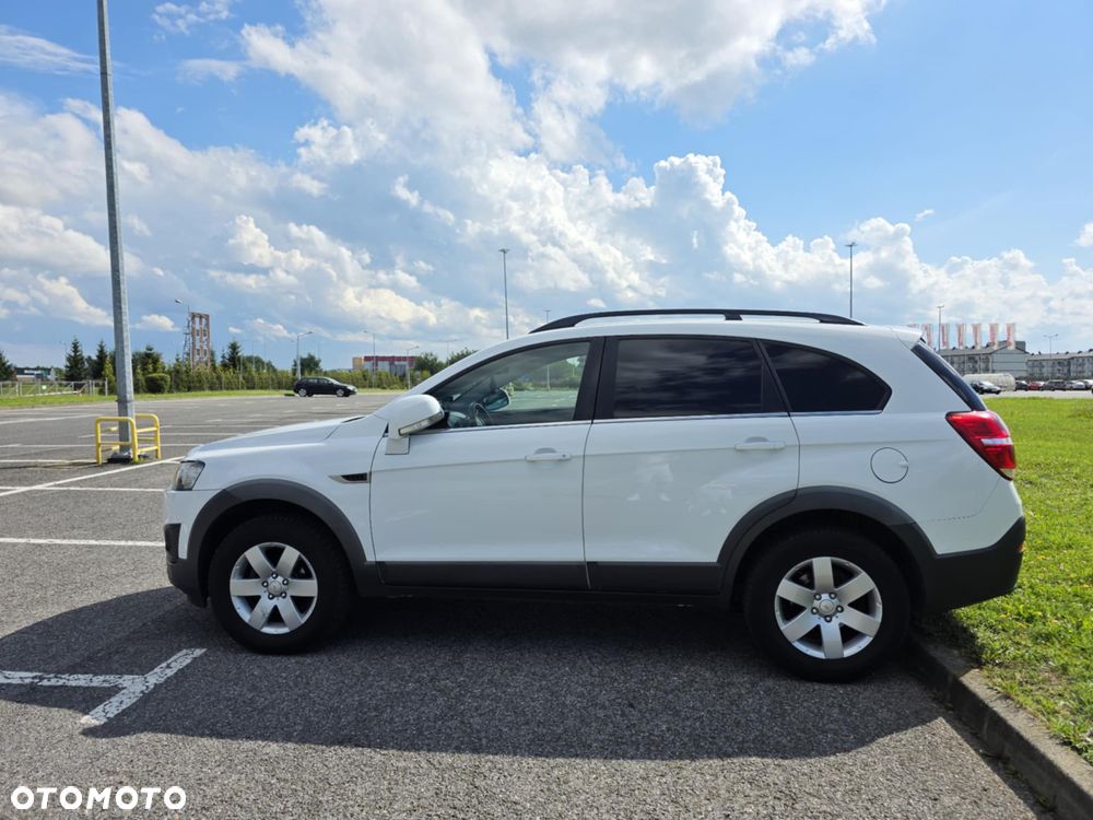 Chevrolet Captiva 2.2 D LT FWD - 4