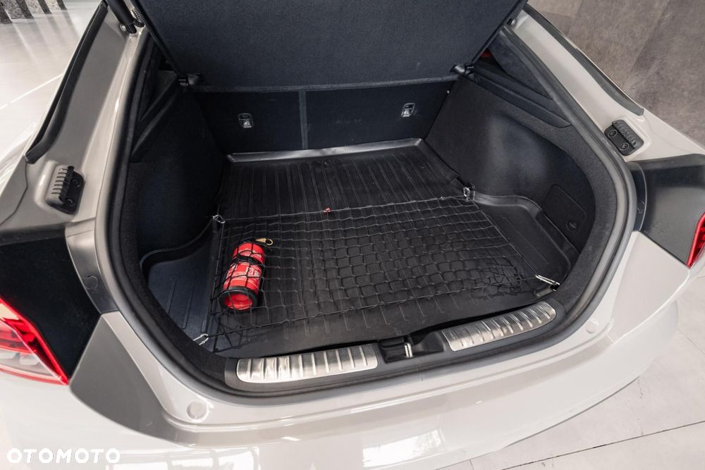 Kia Stinger 3.3 T-GDI V6 GT AWD - 38