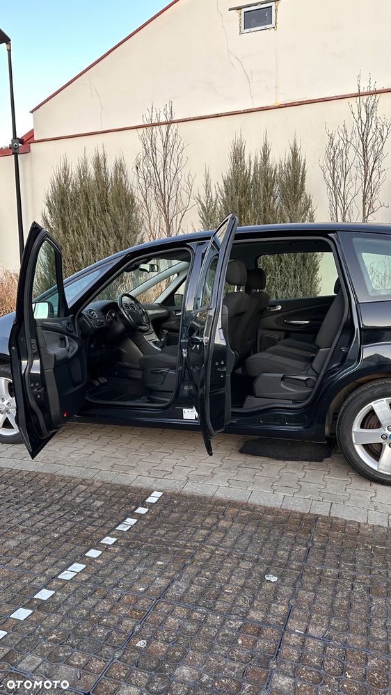Ford S-Max 2.0 TDCi Titanium - 19
