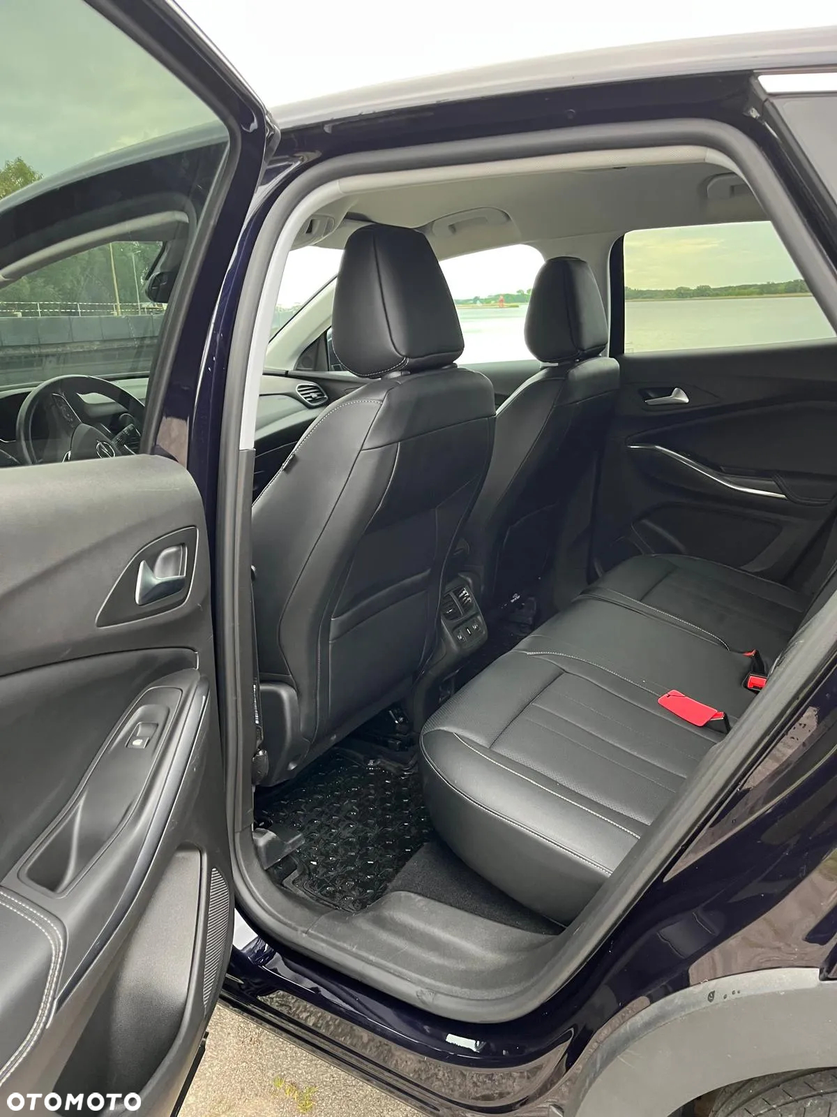 Opel Grandland X 1.6 T Ultimate S&S - 12