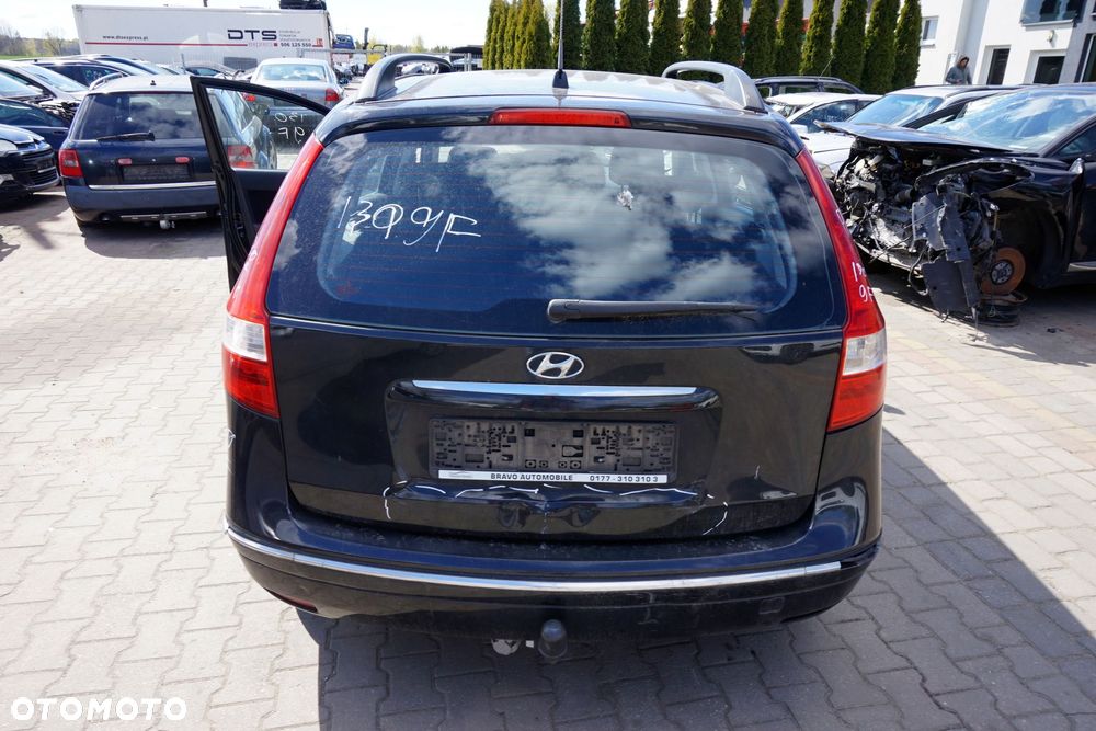 KLAPA BAGAŻNIKA TYLNA I30 I KOMBI 9F  SZARY HYUNDAI 2007-2010 - 1