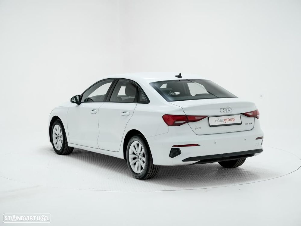 Audi A3 Limousine 30 TDI - 4