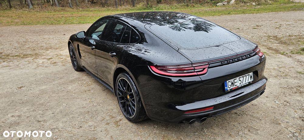 Porsche Panamera Turbo - 4