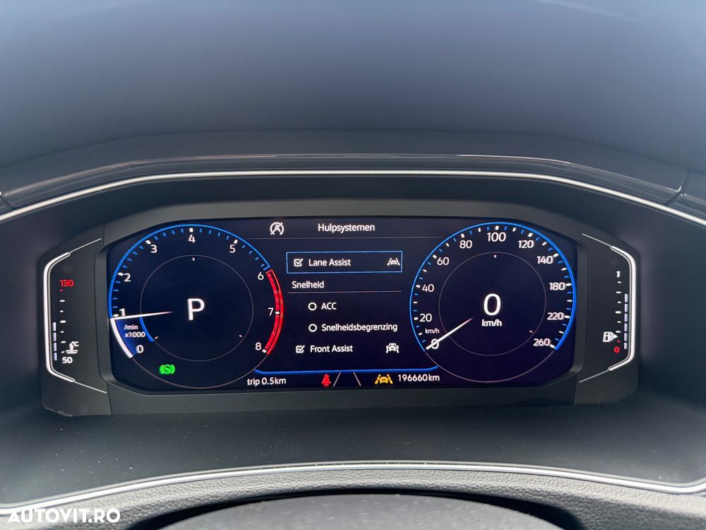 Volkswagen T-Roc 1.5 TSI OPF DSG R-Line - 16