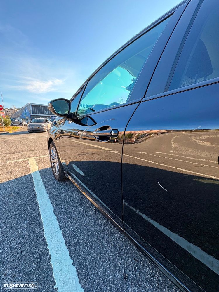 Peugeot 208 1.2 PureTech Style - 11