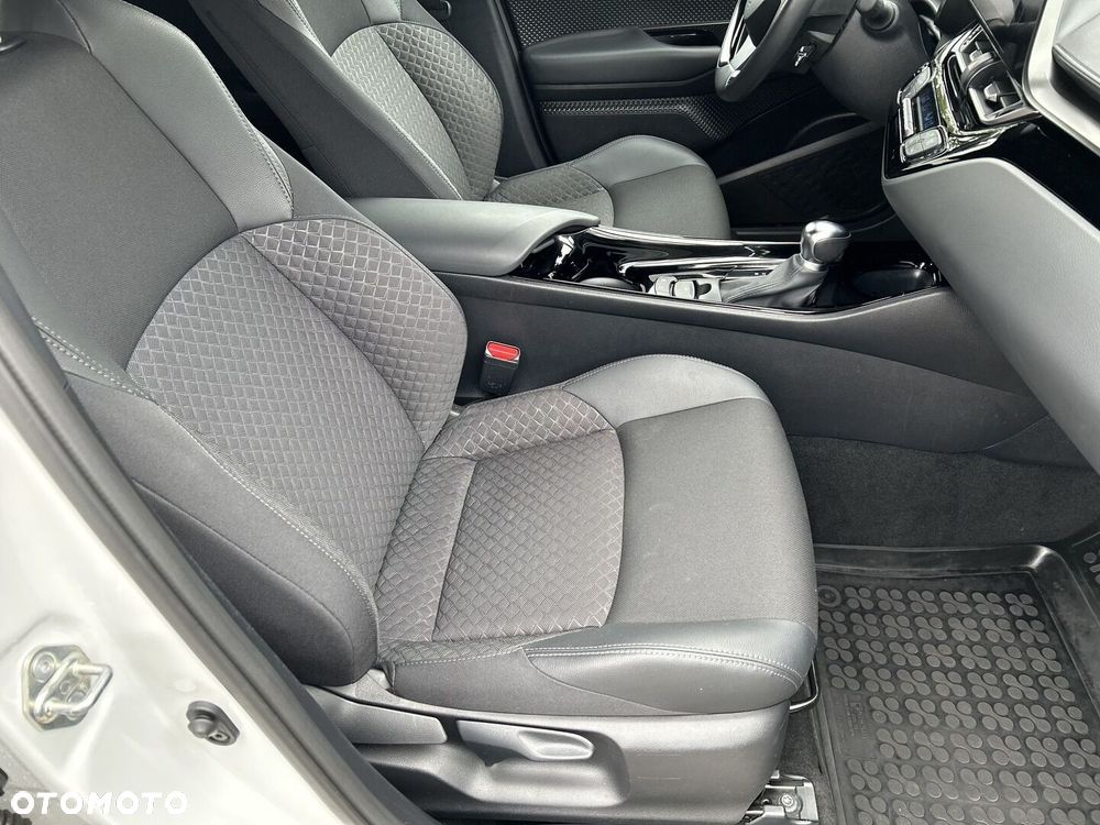 Toyota C-HR 1.8 Hybrid Style - 18