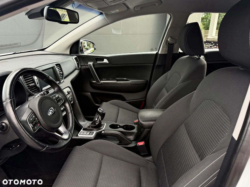 Kia Sportage 1.6 GDI Business Line 2WD - 23