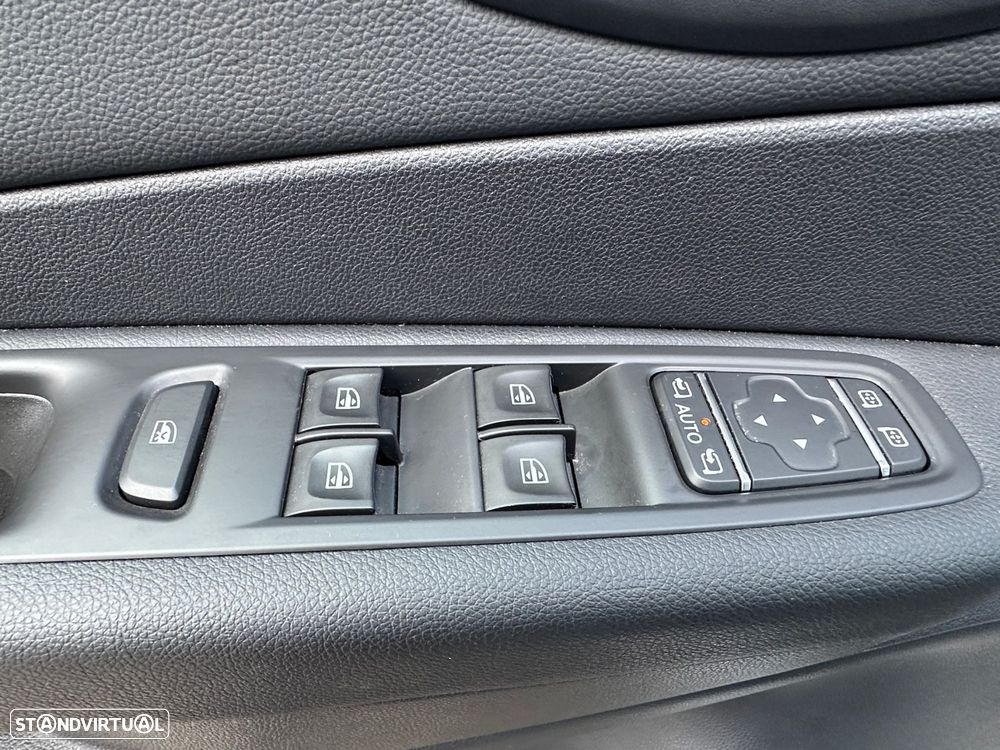 Renault Captur 0.9 TCE Exclusive - 13