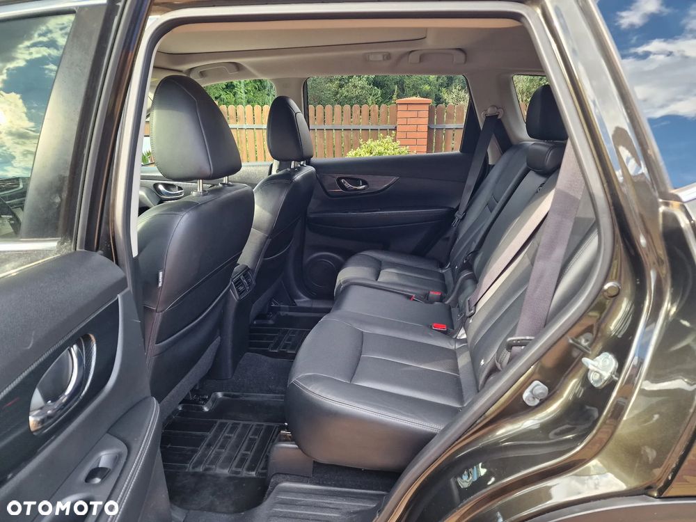 Nissan X-Trail 2.0 dCi ALL-MODE 4x4i Xtronic Tekna - 6