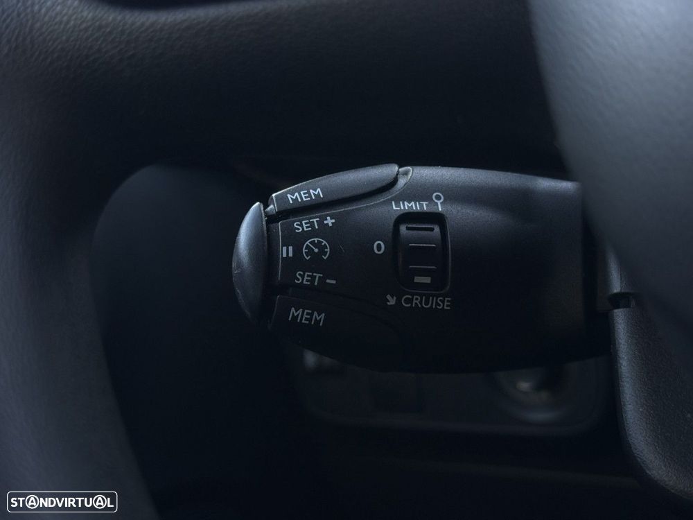 Citroën C3 1.2 PureTech Shine - 9