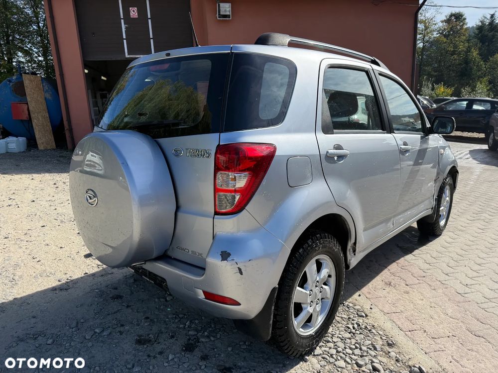 Daihatsu Terios Plus - 5