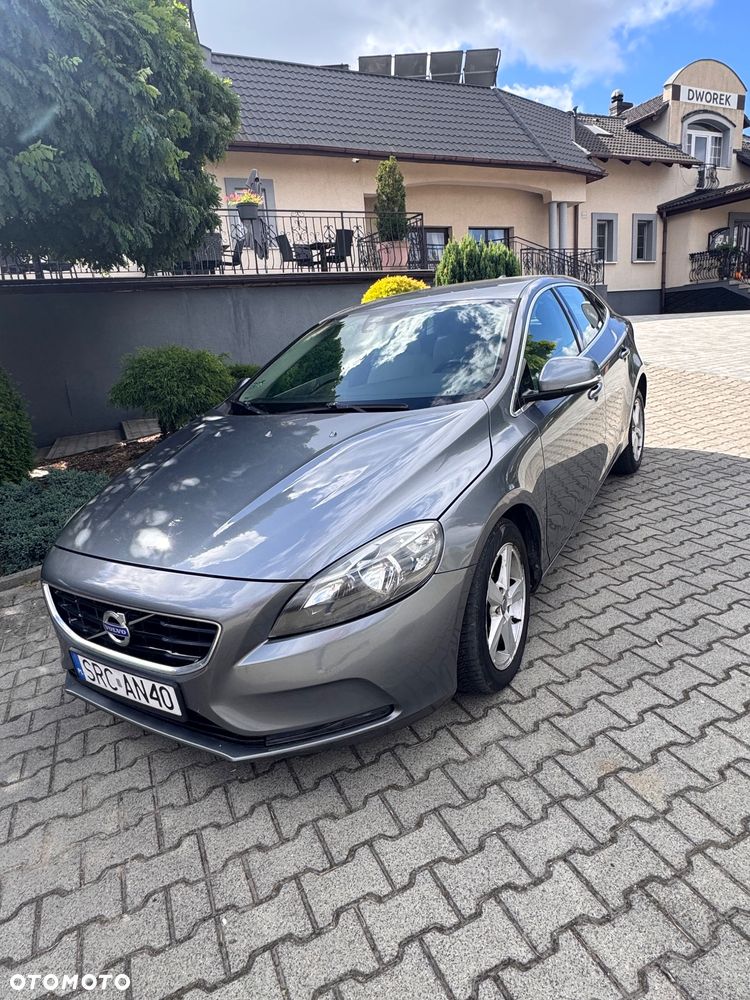 Volvo V40 D4 Drive-E Momentum - 4