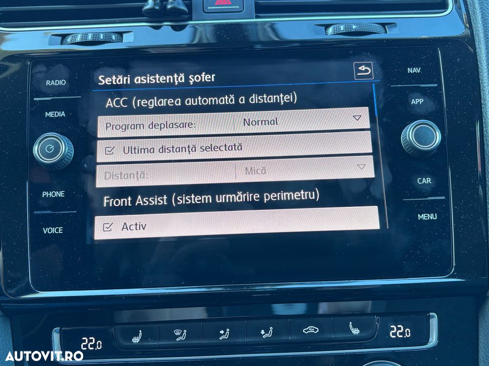 Volkswagen Golf 2.0 TDI DSG Comfortline - 16