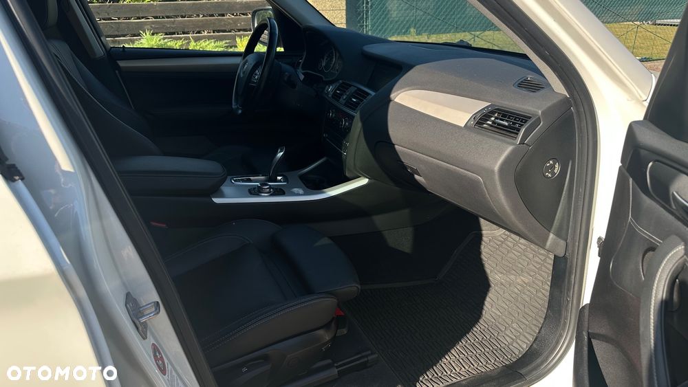 BMW X3 xDrive20d - 17