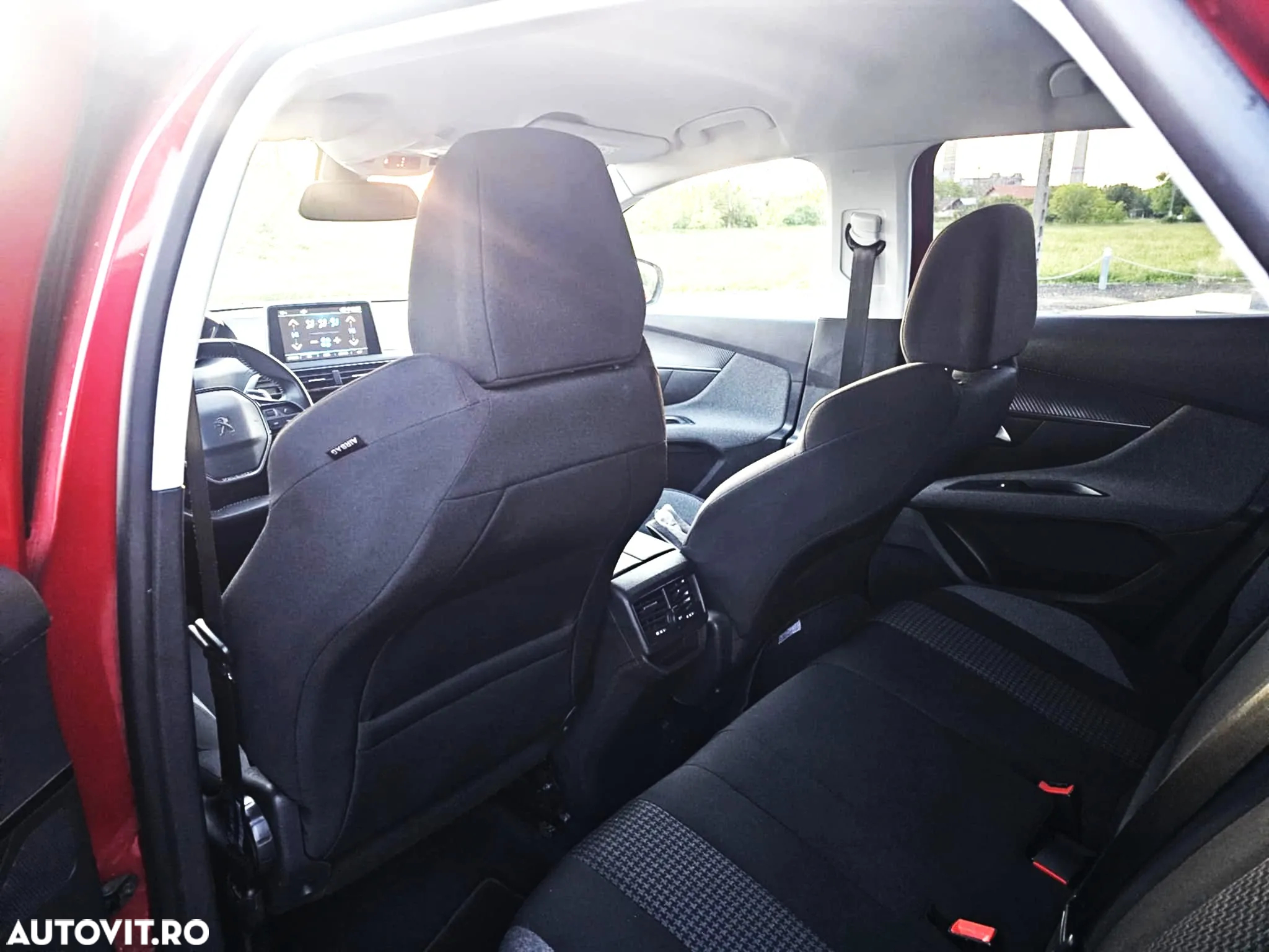 Peugeot 3008 1.5 BlueHDI 130 S&S EAT8 Allure - 8
