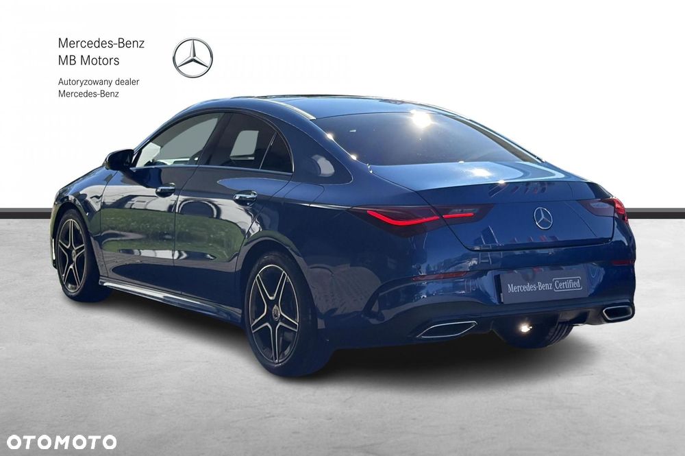 Mercedes-Benz CLA - 4