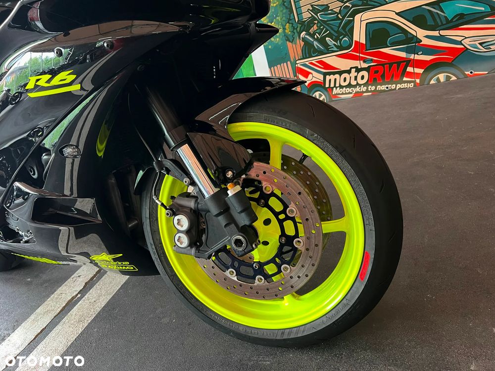 Yamaha R6 - 7