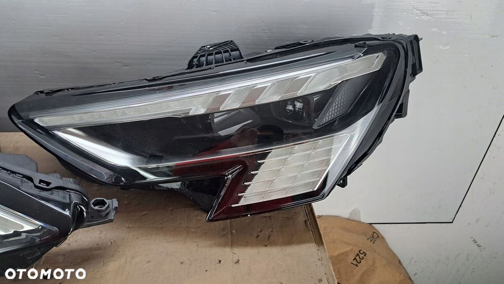 REFLEKTOR LAMPA FULL LED AUDI A3 S3 8Y0 2018-2023 MATRIX KOMPLETNA - 3